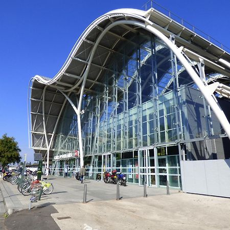 奥尔良37M2 Lumineux Face Gare Sncf, Wifi Et Cafe Et The Offerts公寓 外观 照片